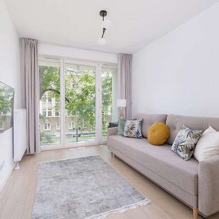 Krowoderska Apartment With Balcony Near City Center By Rent Like Home Krakov Exteriér fotografie