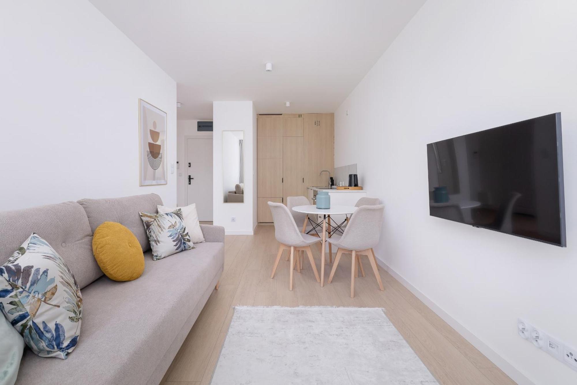 Krowoderska Apartment With Balcony Near City Center By Rent Like Home Krakov Exteriér fotografie